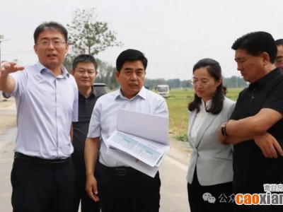 縣委書記趙福龍到莊青路等地調研道路及電商產業(yè)園建設情況